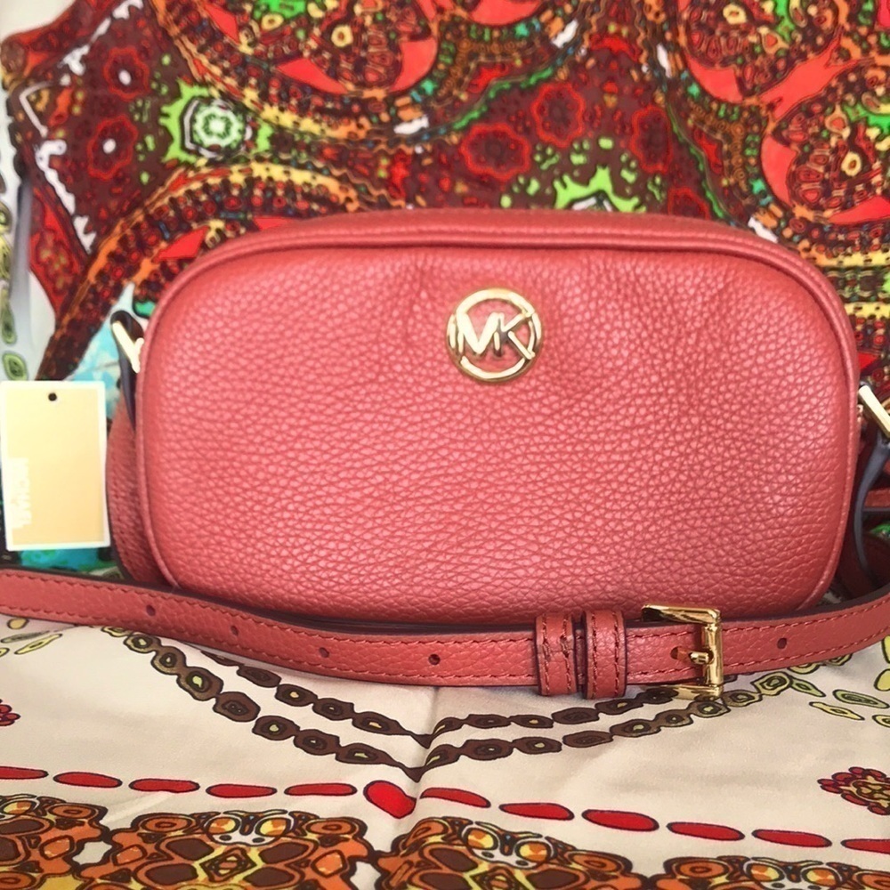 Brand New Michael Kors Genuine Leather Cinnamon Double Zippered Crossbody Purse - Picture 14 of 14